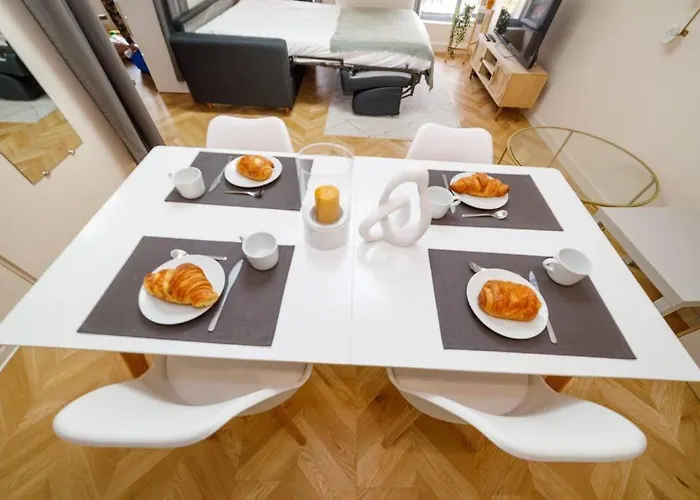 T2 Cozy Proche Du Centre Avec Canape Lit - 51blatin شقة *